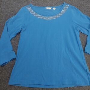 EUC blue Liz Claiborne 3/4 sleeve tee with grommet neckline size large